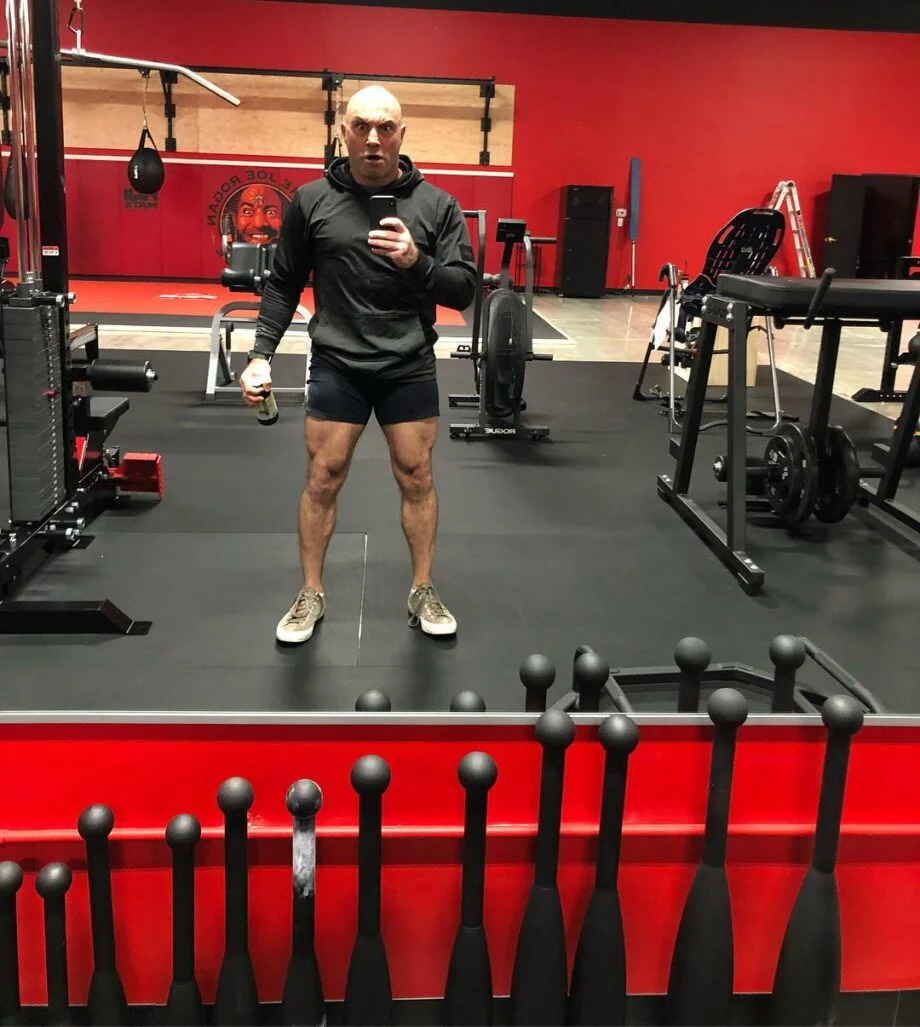 joe rogan home gym