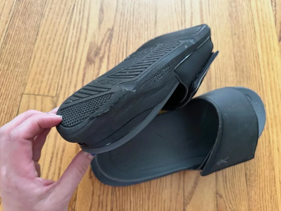 Heel of Kuru Moment Slides