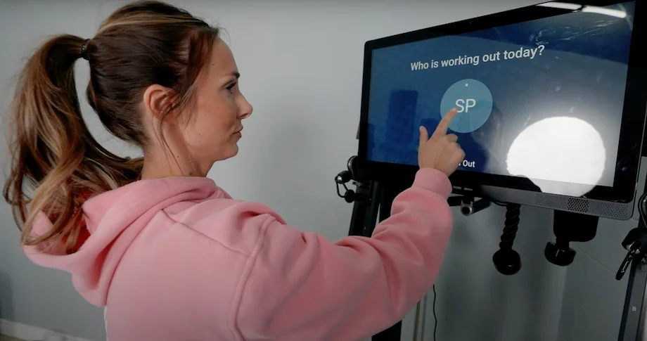 Login screen for the Echelon Strength Home