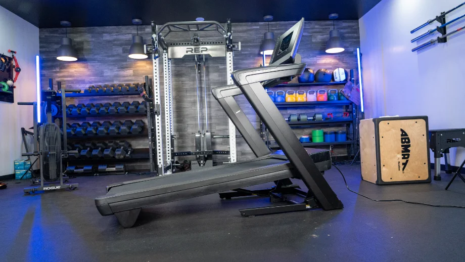 NordicTrack 1250 Treadmill 2 1