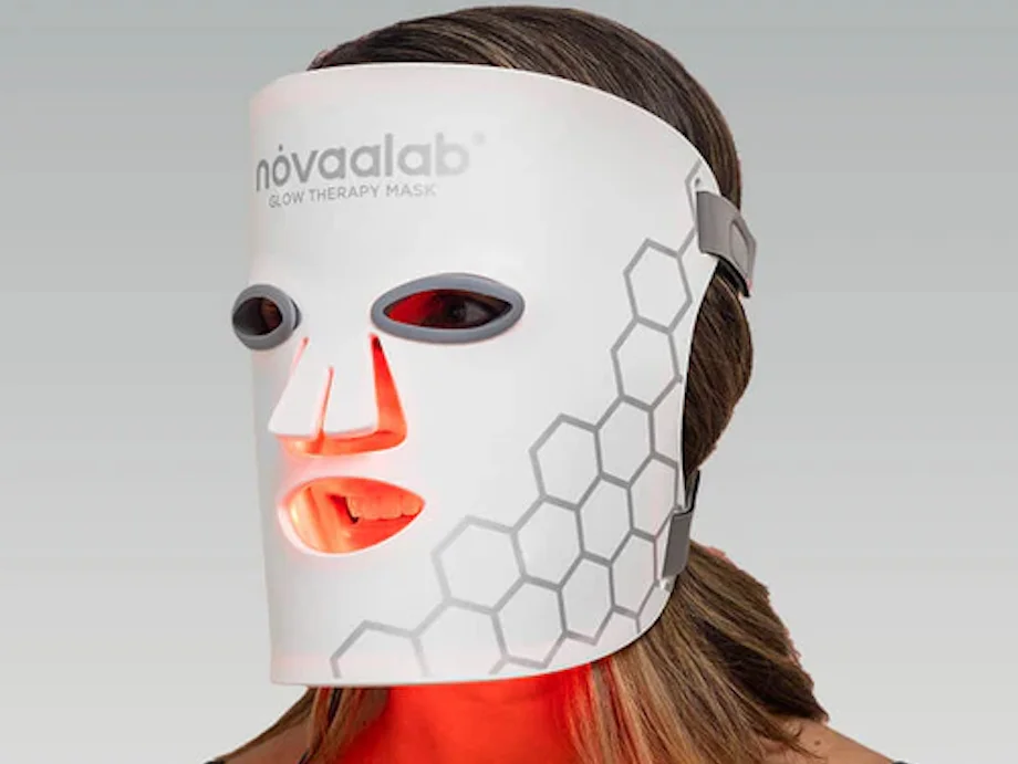 Woman wearing the Novaa Lab Glow Therapy Mask