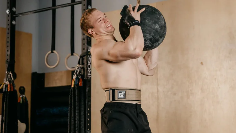 Element 26 weightlifting belt