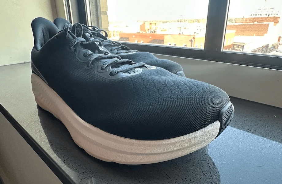 The FootShape toe box of the Altra Experience Form running shoes