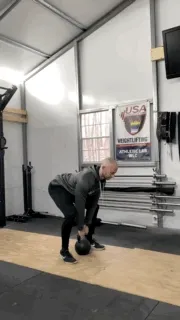 Kettlebell deadlift