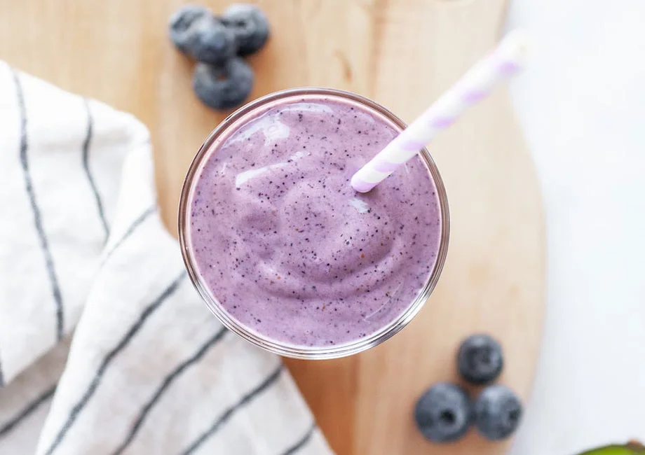 creamy-blueberry-avocado-kitch