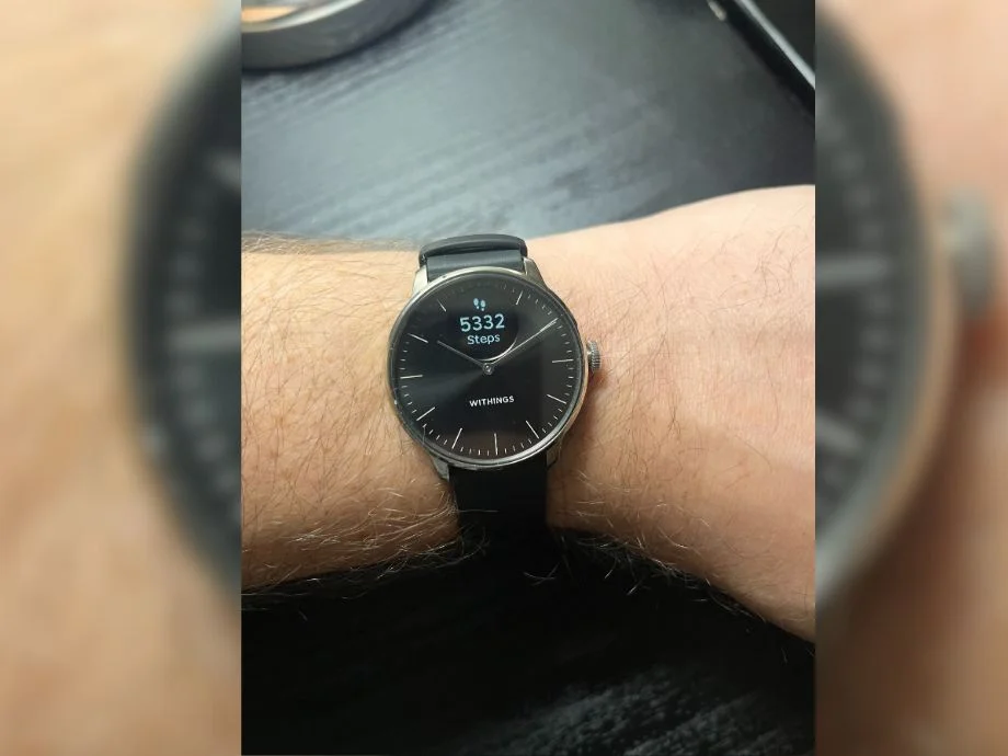 withings_scanwatch_light_step_count_tracker