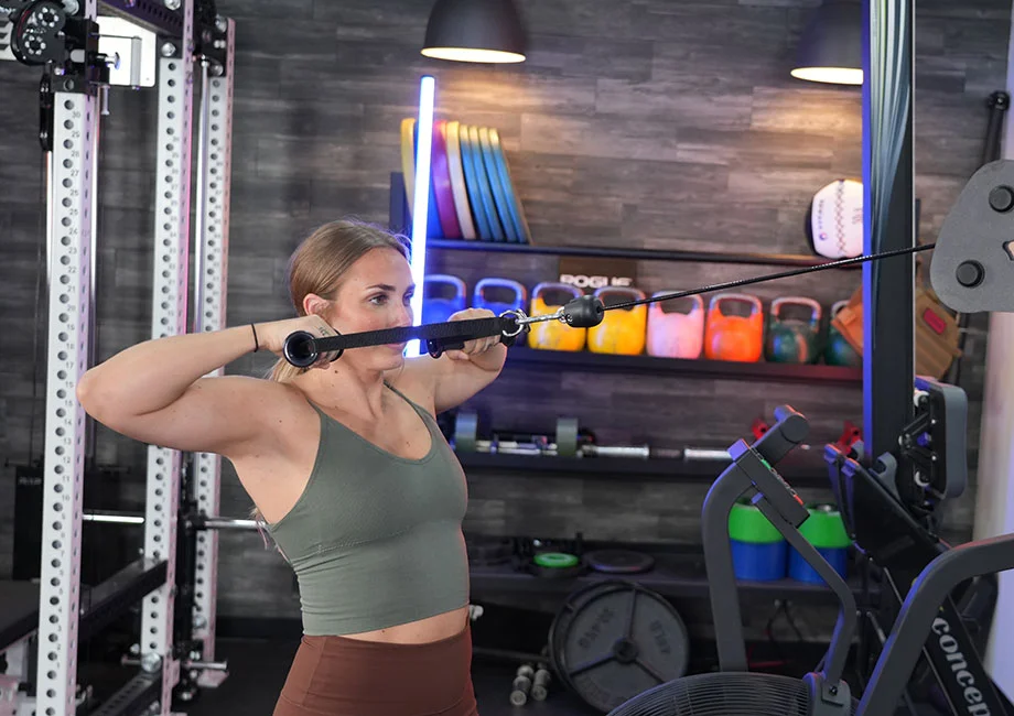 An Expert-Created Step-By-Step Guide on How to Do Face Pulls