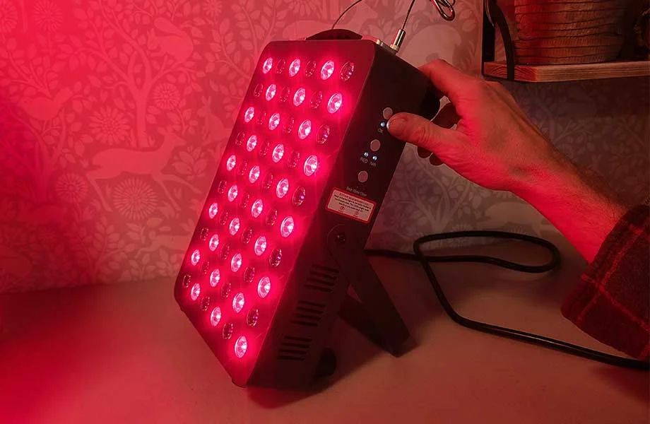 hooga red light therapy panel on 1
