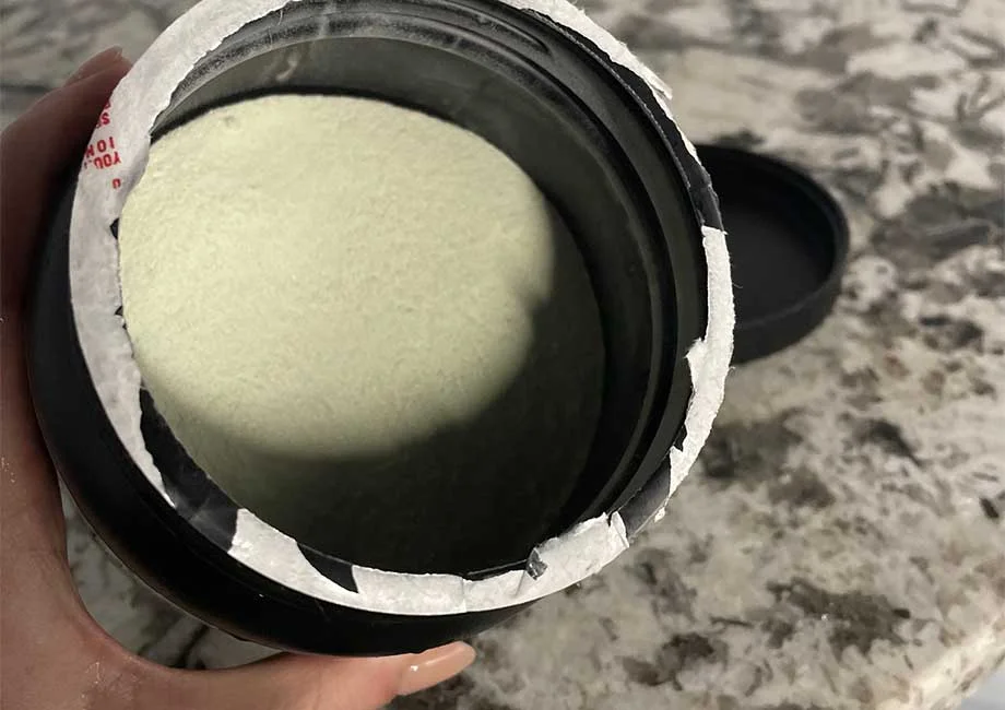 inside container of blackwolf pre workout