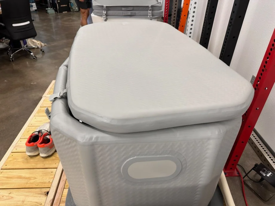 plunge air external view