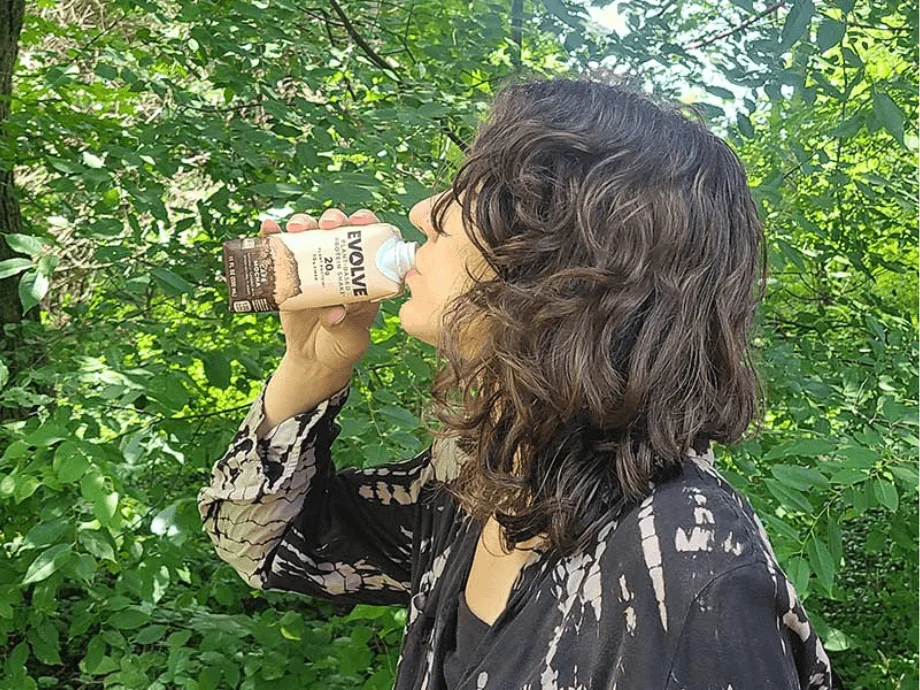 Evolve Plant-Based Protein Shake Review (2026): Is This Low-Calorie Pea Protein Worth the Price?