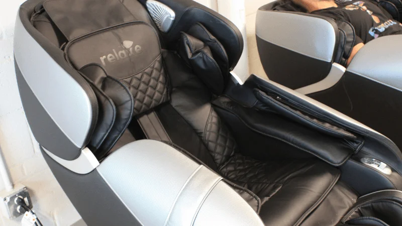 The Relaxe Zero-Gravity Shiatsu Massage Chair in the GGR testing center