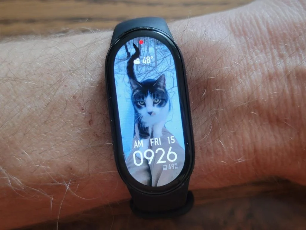 custom watch face on the xiaomi smart band 10