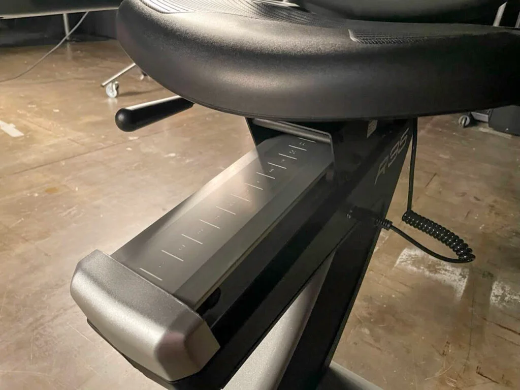 nordictrack commercial r35 recumbent bike seat adjustment