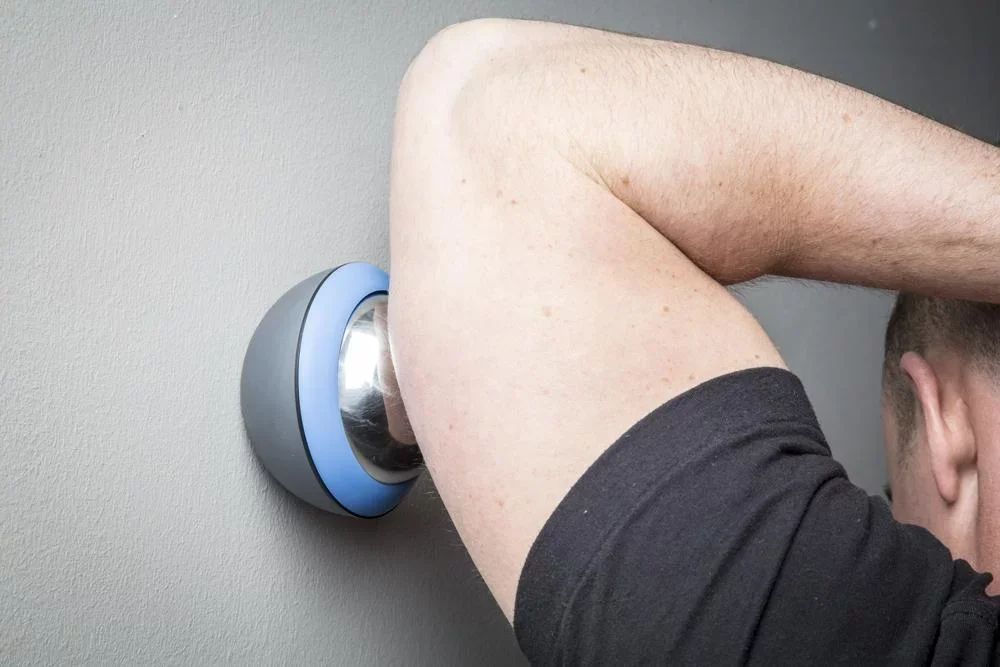 Stinger Cold Roller Massage Ball