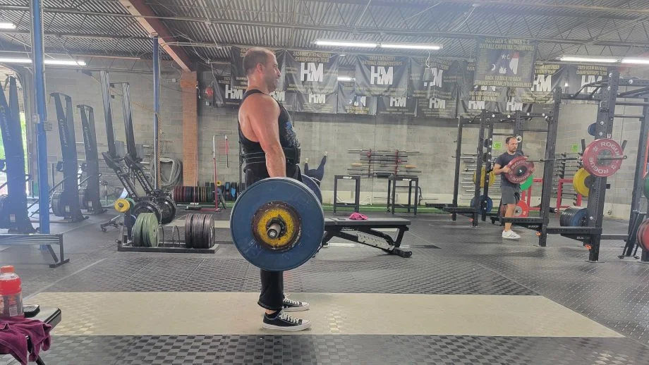 Sideview of our tester using a UESAKA Puzzle Platform Deadlift Mat