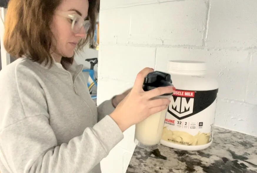 Muscle Milk Review (2026): A Pumped-Up Protein Powder That’s Certified For Sport