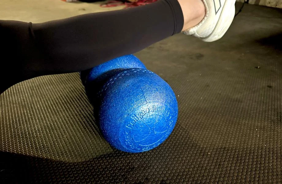 Our tester using the Rollga Medium Density Foam Roller