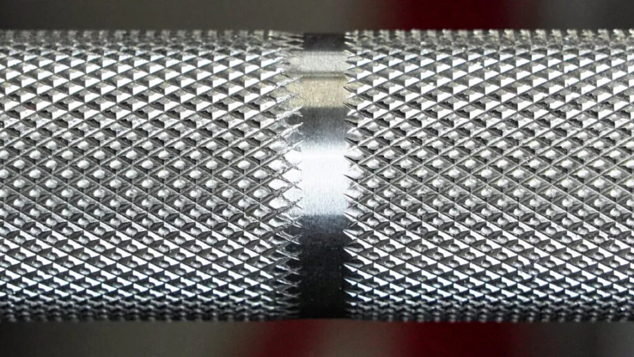 What is Barbell Knurling and Why it Matters Garage Gym Reviews 1