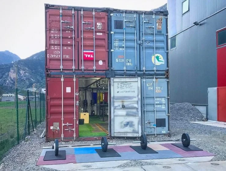 c058f544c737782deacefa532d9add4c_0