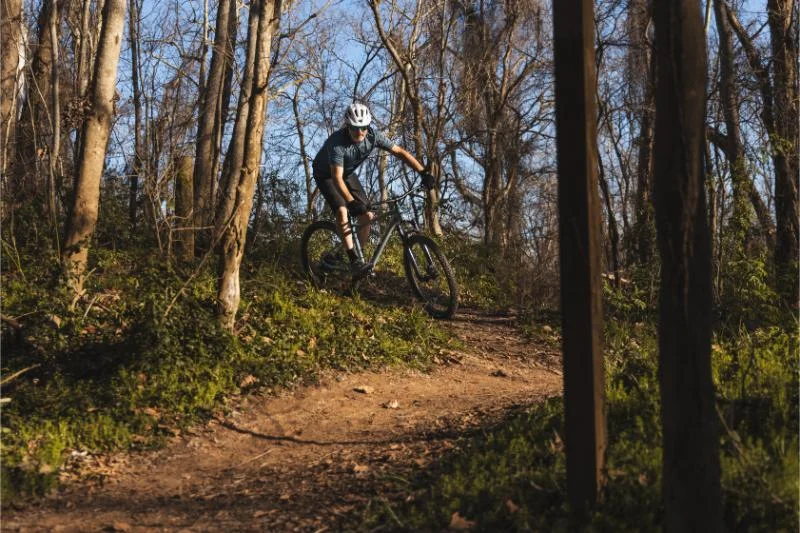 Our tester riding downhill on the GT Zaskar series mountain bike