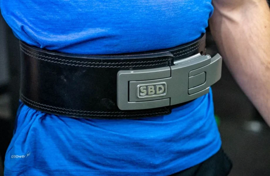 A person wearing the SBD lever belt
