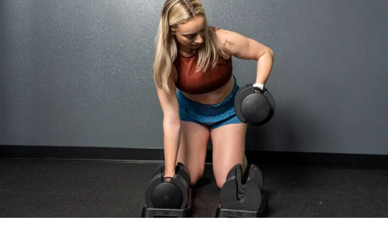 A Personal Trainer’s Advice on How to Do One-Arm Dumbbell Rows