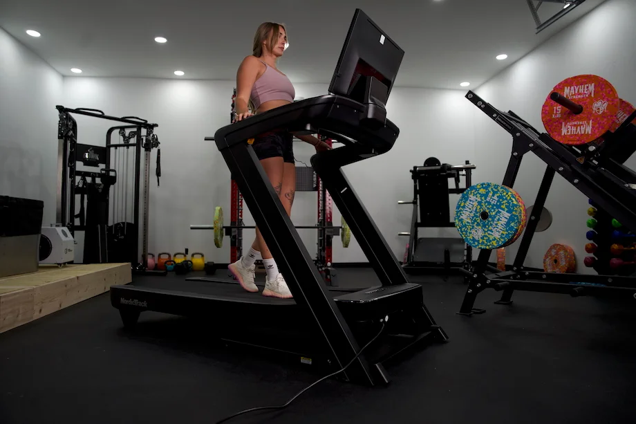 GGR Everything lead reviewer Lindsay Scheele walking on the NordicTrack Commercial 2450 treadmill