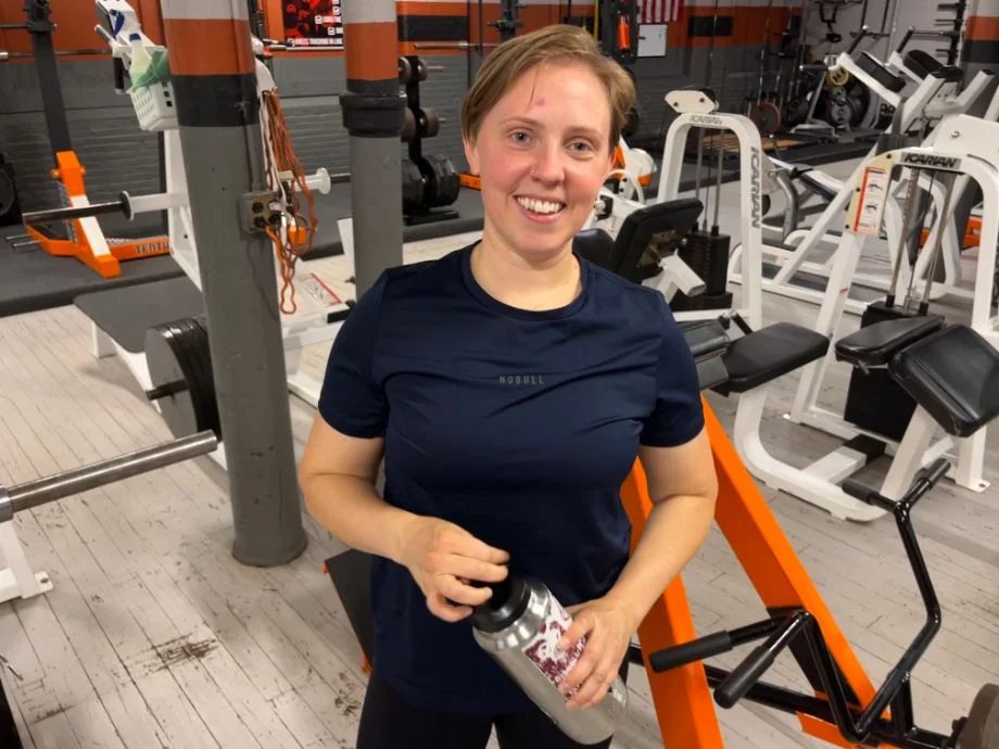 nobull deltapeak tee