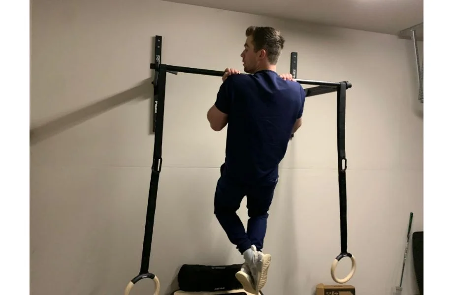 RPM Atom Review pull up bar in use