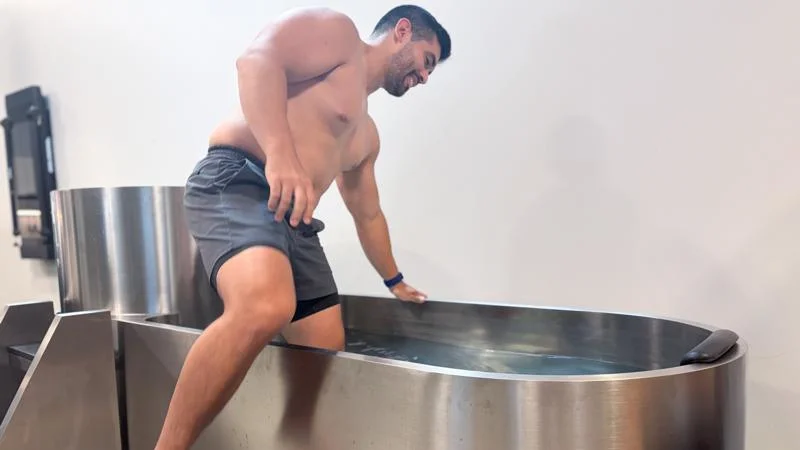 Our tester climbs into the horizontal tub of the Polar Monkeys Contrast Edition Plunge.