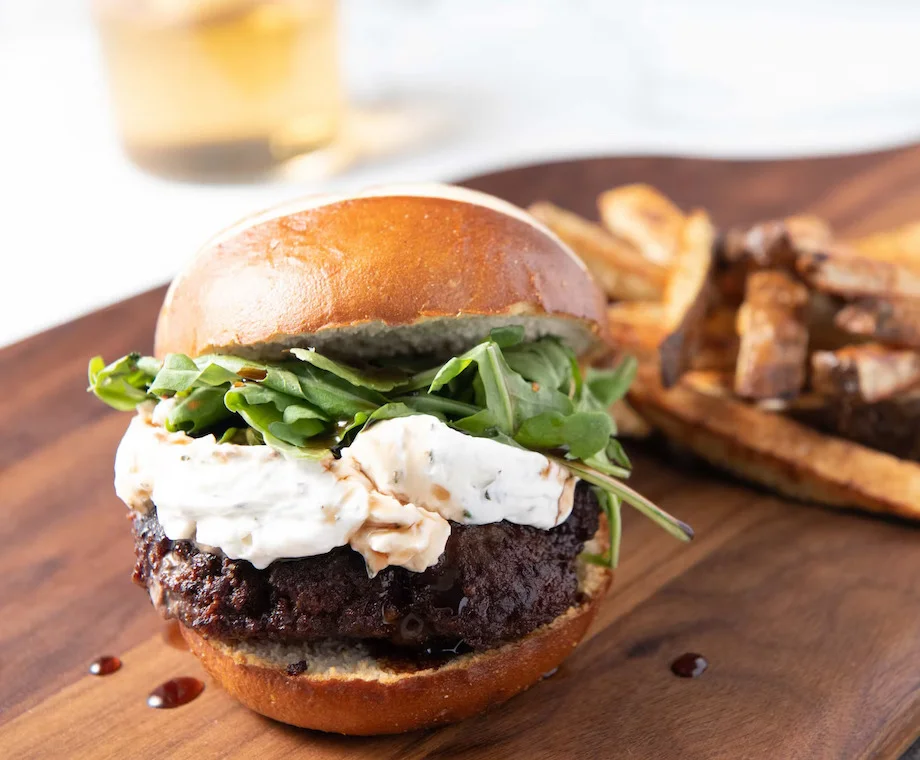 Picture of a burger from Home CHef