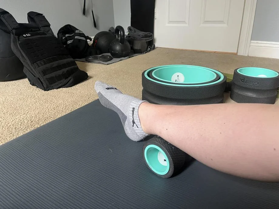 Our tester rolling their calf with a Chirp Wheel+