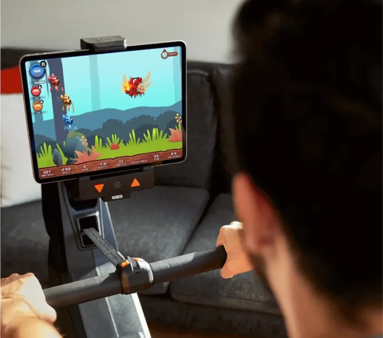 An image of Aviron Strong Go rower display and programming