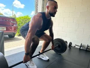 deadlifting in reebok nano gym shoes