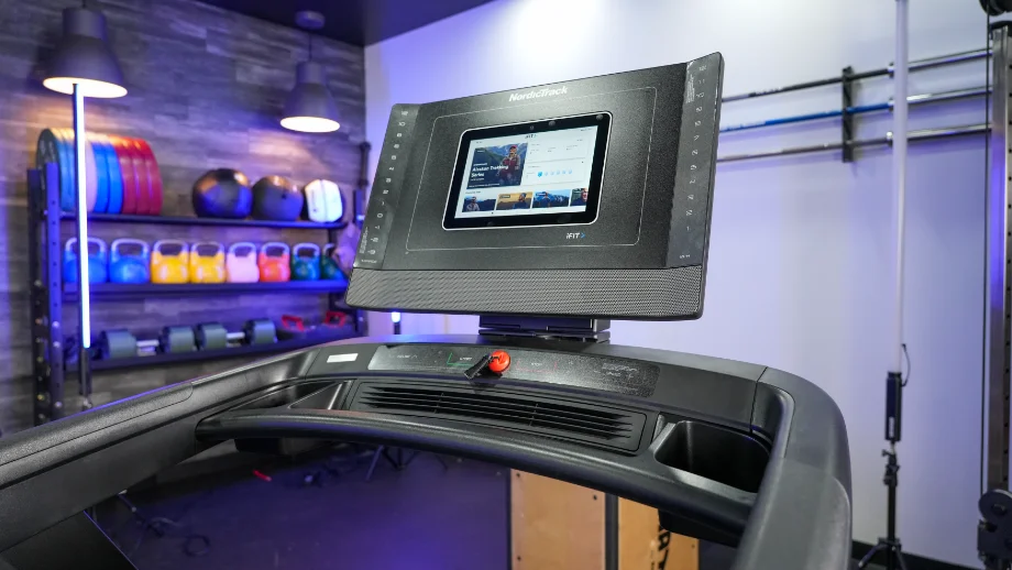 NordicTrack 1250 Treadmill 3 1