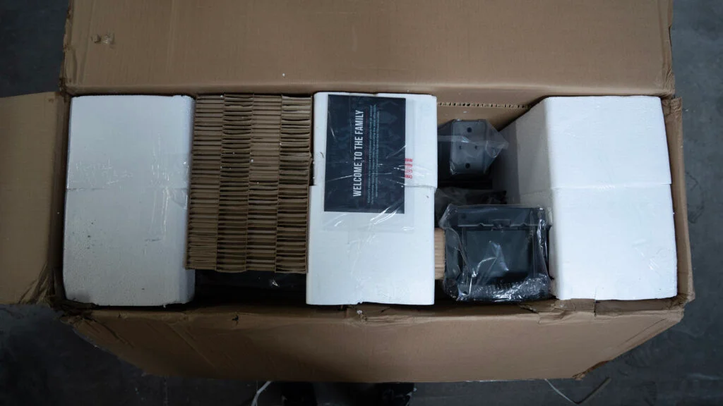 Echelon row-s open box