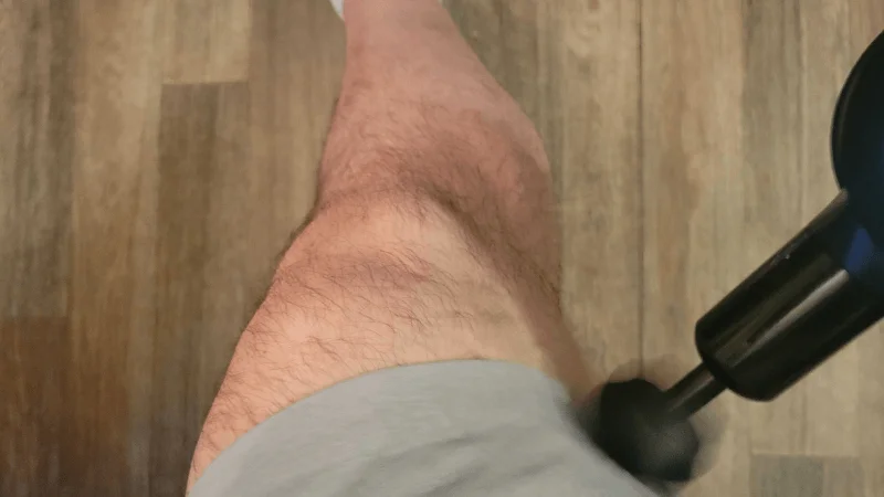 ggr-theragun-pro-tester-using-massage-gun-on-thigh Our tester using the Therabody Theragun Pro on their thigh