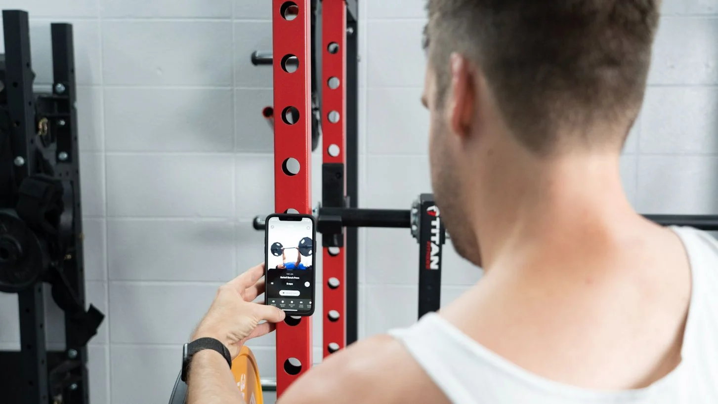 Fitness in Social Media: How Online Platforms Are Shaping Fitness and Nutrition Choices