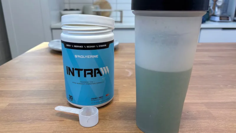An freshly-mixed serving of Swolverine Intra in a shaker cup