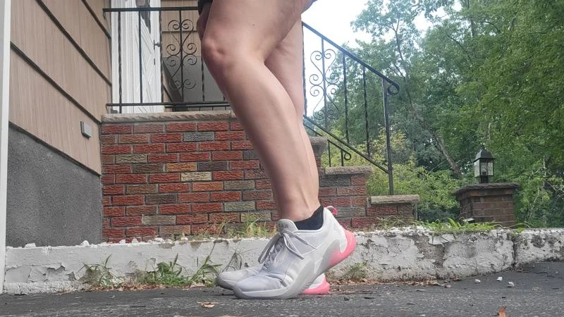 Our tester posing in a pair of RAD One V2 training shoes Our tester posing in a pair of RAD One V2 training shoes