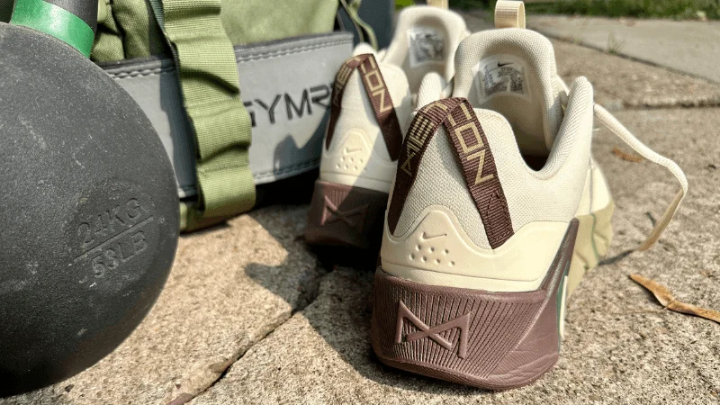 A close look at the heel on a pair of Nike Free Metcon 7 shoes.