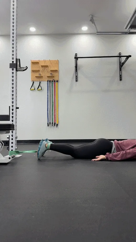 banded hamstring curl