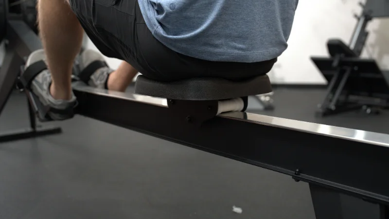 The slide rail setup of the YOSUDA Air Magnetic Rowing Machine Pro