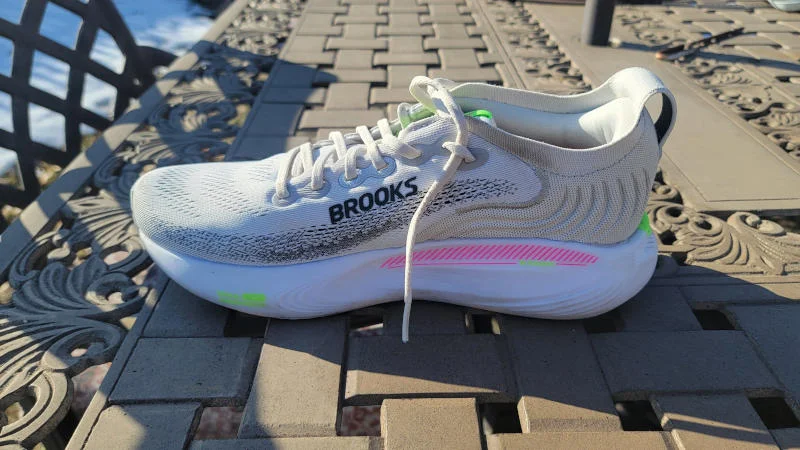 A close look at the Brooks Adrenaline GTS 25 running shoe