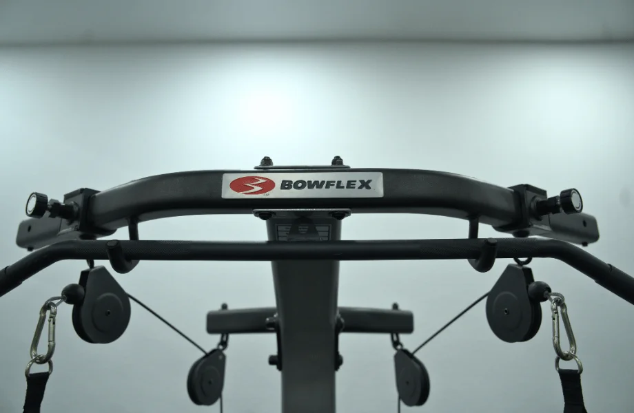 A front view of the Bowflex Xtreme 2 SE Home Gym