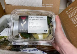 thistle cuban mojo with chicken in container
