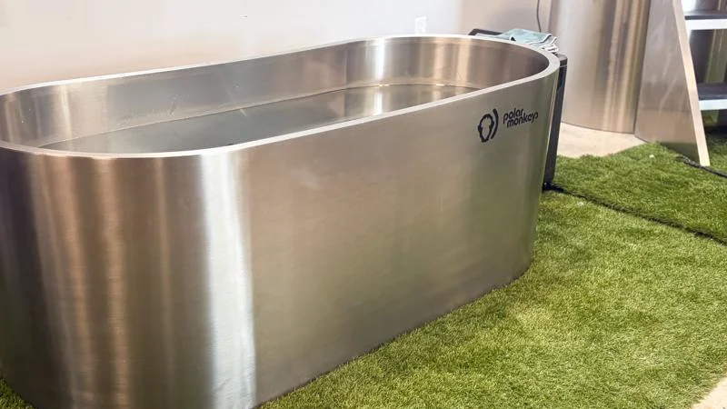 Angled view of the Polar Monkeys Cyber Tub