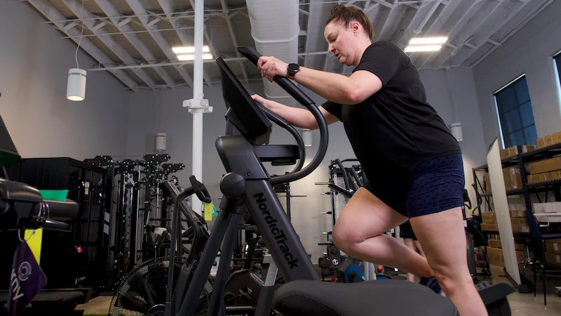 GGR Managing Editor Amanda Dvorak performs a workout on the NordicTrack X16 Elliptical