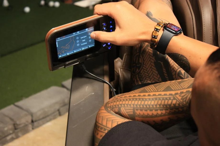 Display on the Costway Therapy 22